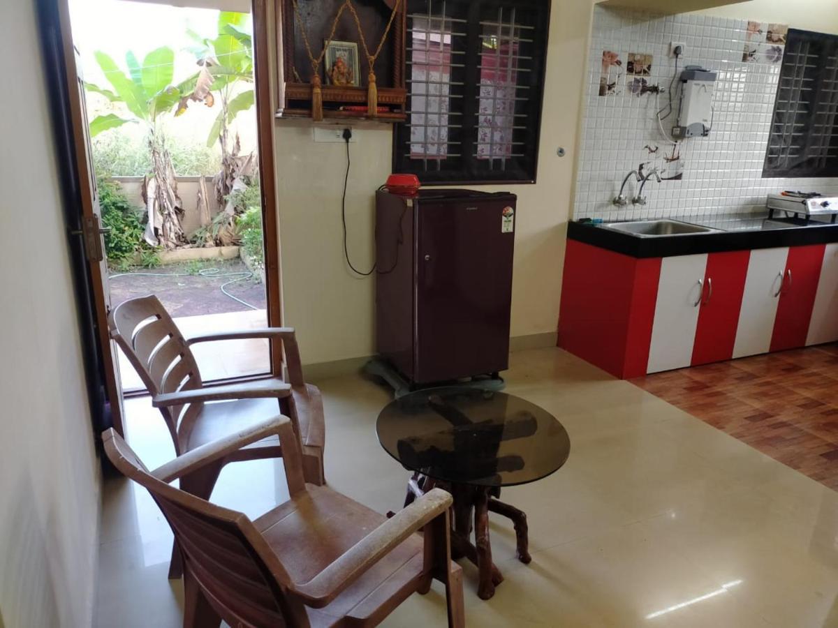 Maanyatha Home Stay Manipal Exteriör bild