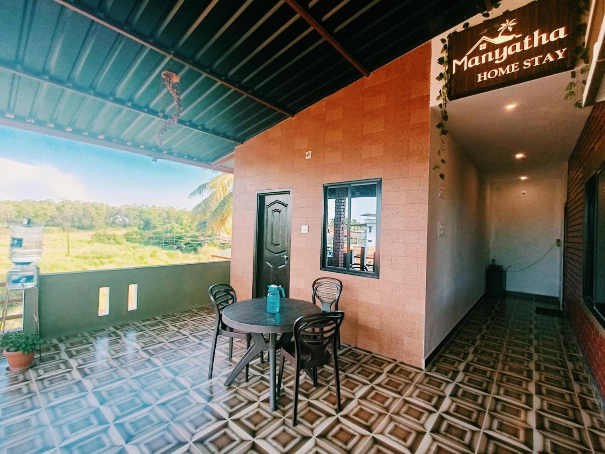 Maanyatha Home Stay Manipal Exteriör bild