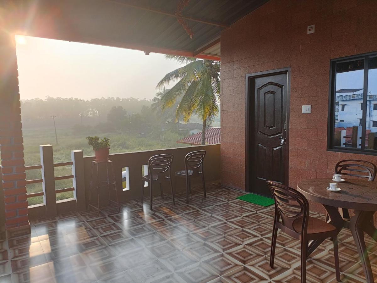 Maanyatha Home Stay Manipal Exteriör bild
