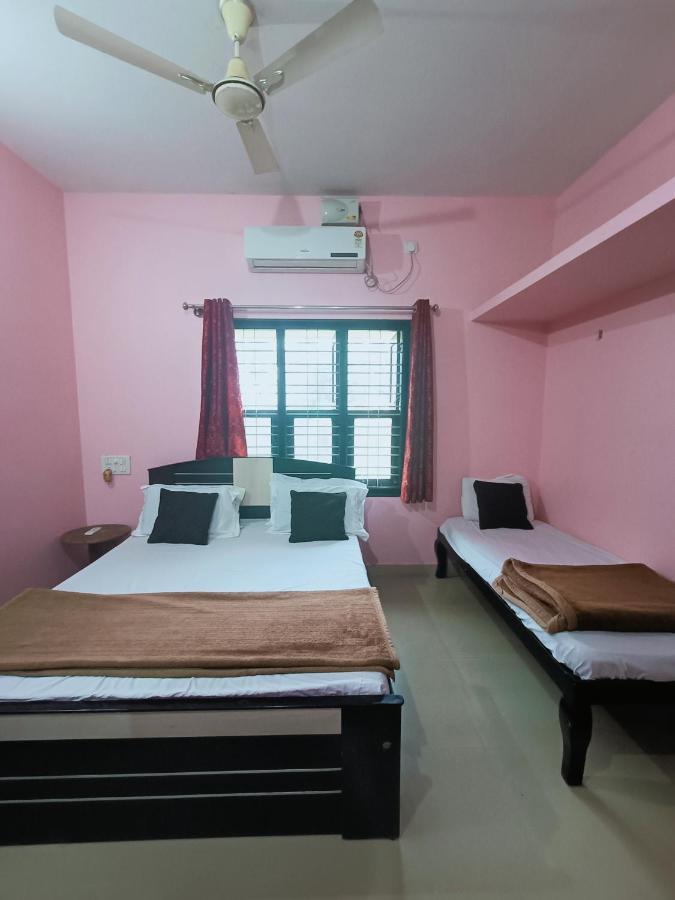 Maanyatha Home Stay Manipal Exteriör bild