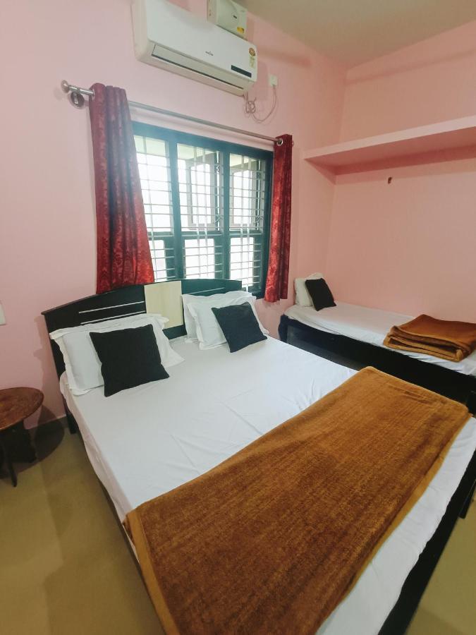 Maanyatha Home Stay Manipal Exteriör bild